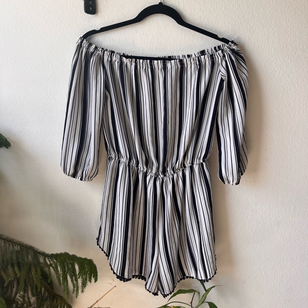Black and white romper size small